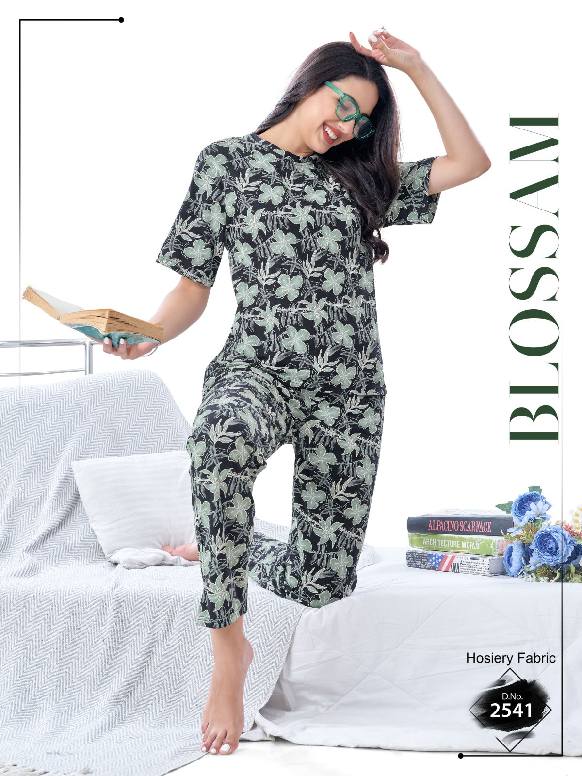 Women's Printed Nightsuit-2541