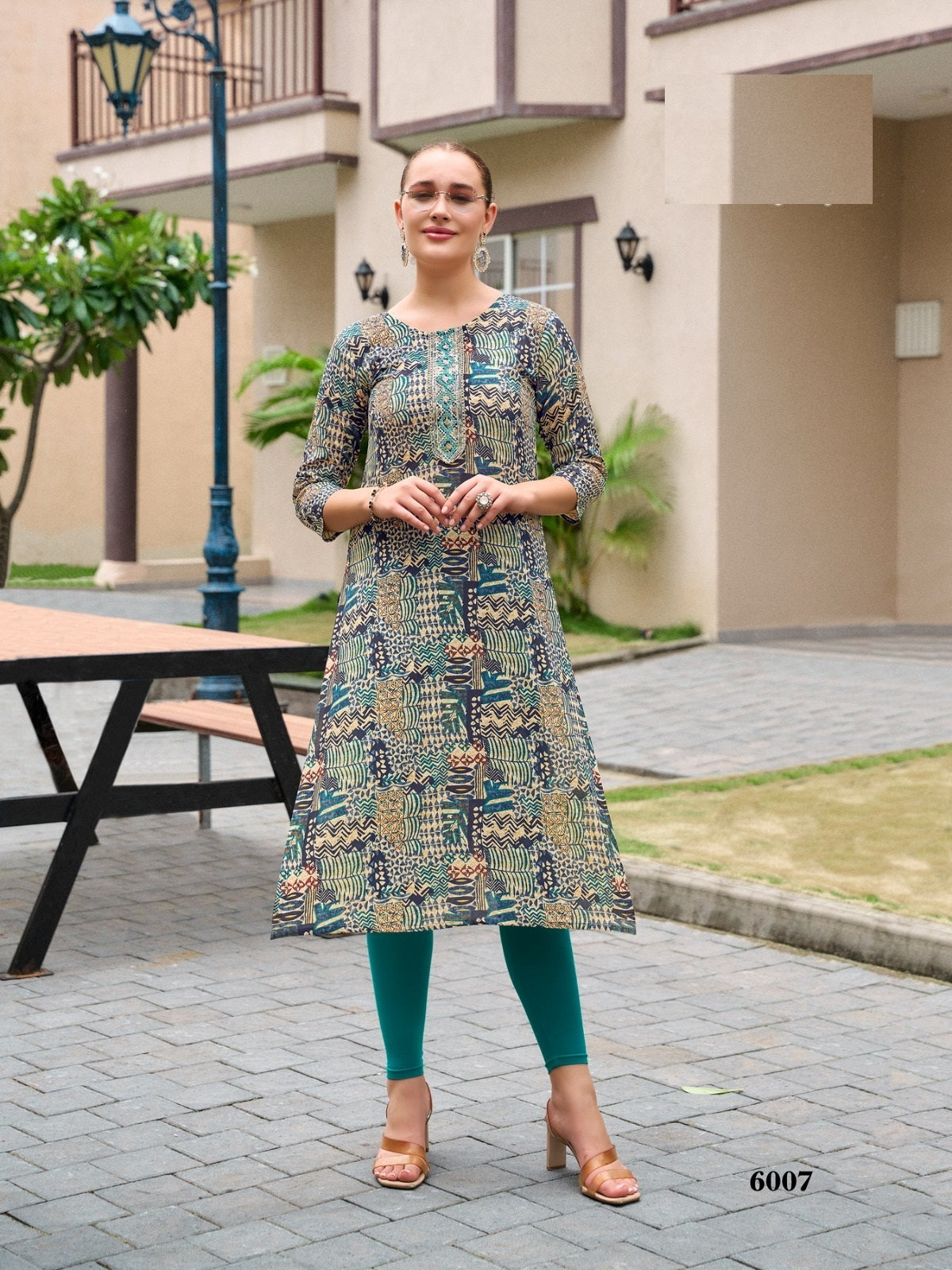 Buy Plus Size Kurtis For Women - VogPap