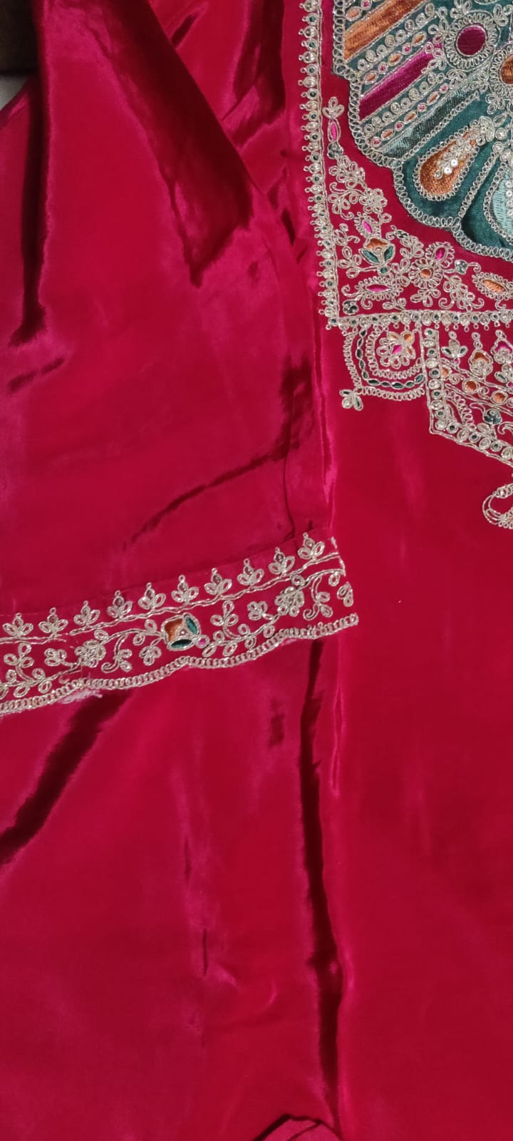 Pure Crepe Embroidered Suit-4273