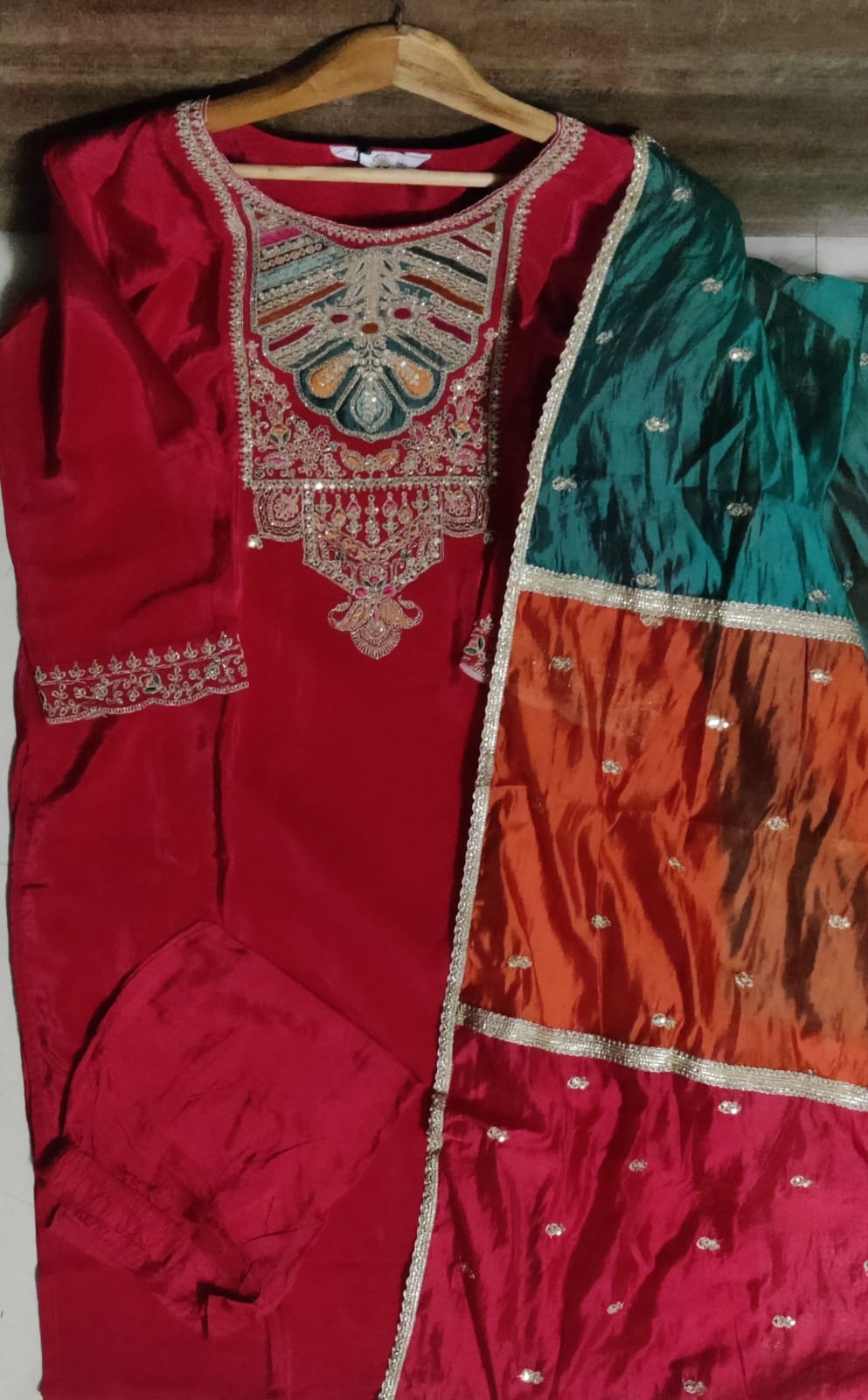 Pure Crepe Embroidered Suit-4273