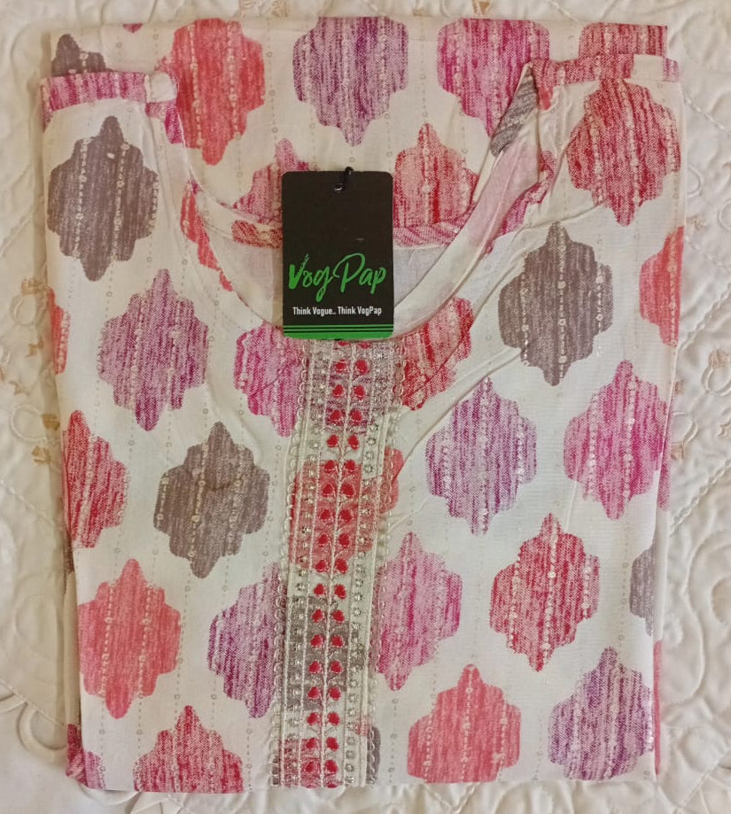 Patterned fabric with a tag on a textured surface