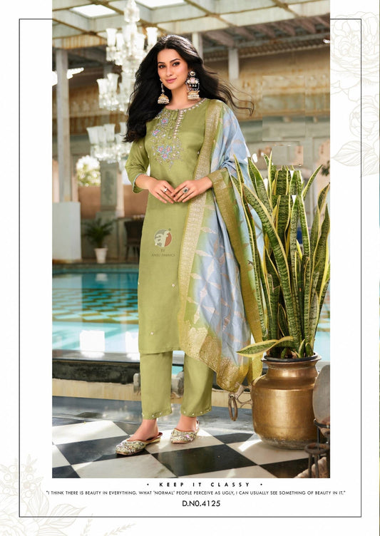Women Heavy Handwork Suit-4125