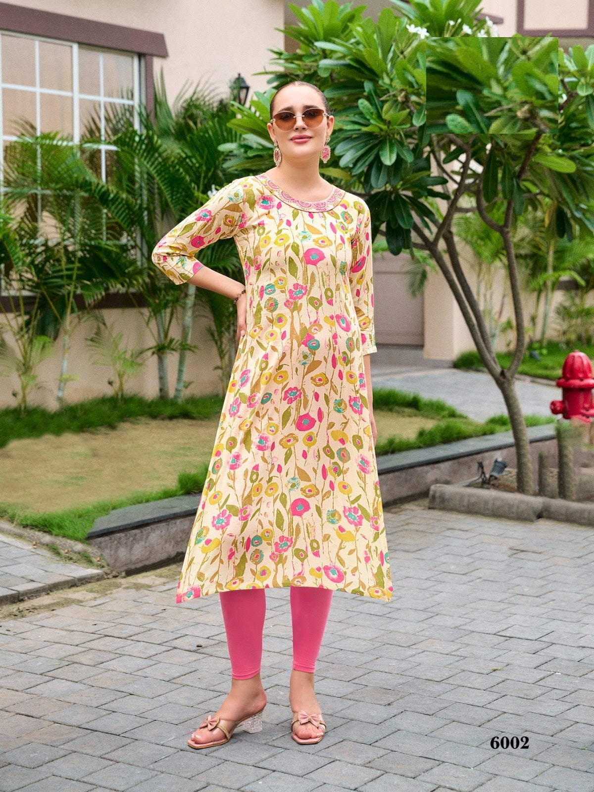 Buy Plus Size Kurtis For Women - VogPap