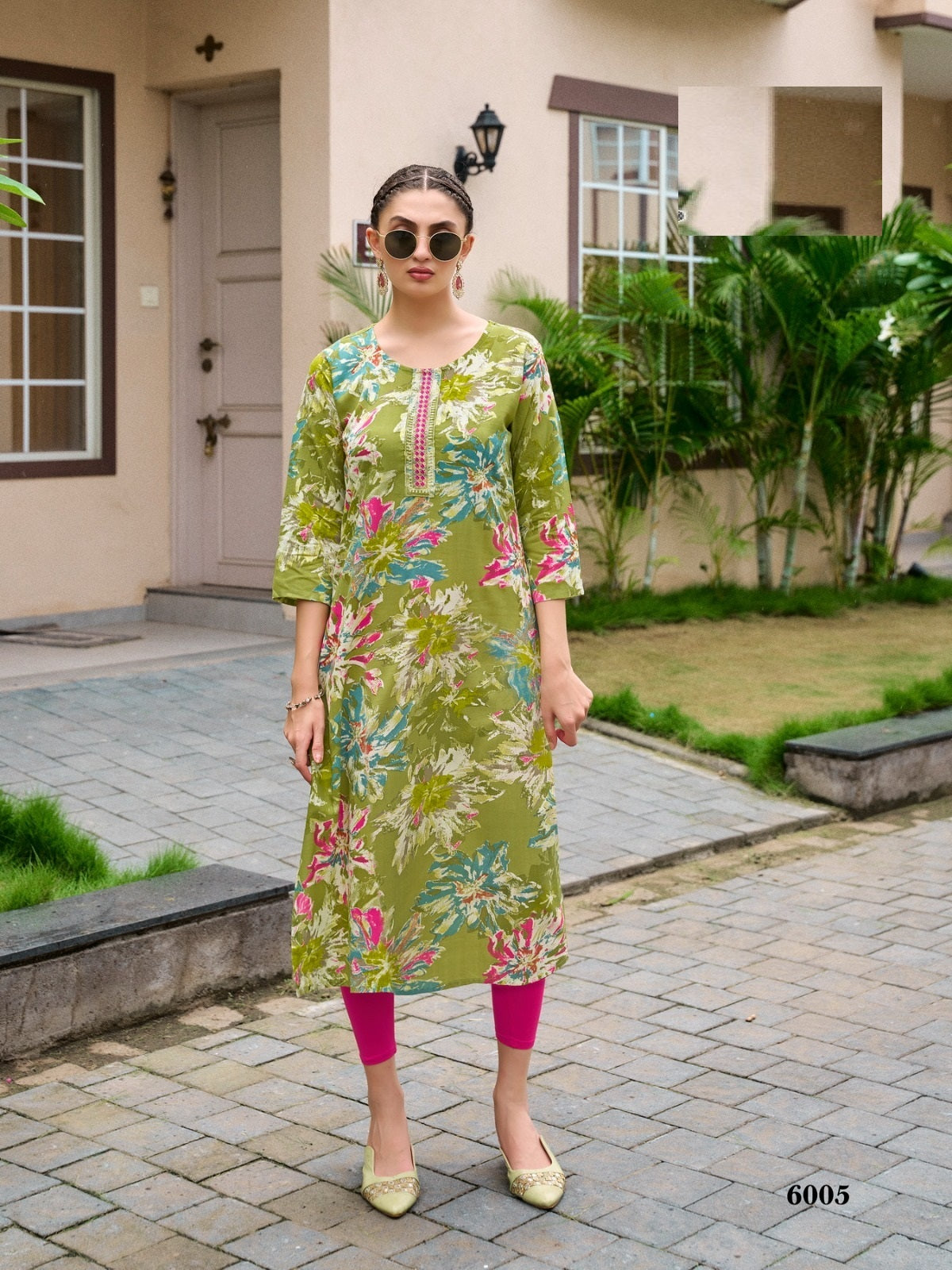 Buy Plus Size Kurtis For Women - VogPap